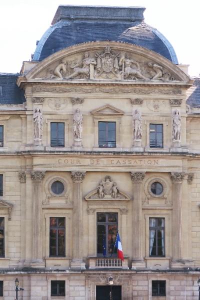 Maître Marie-Isis LAURENT